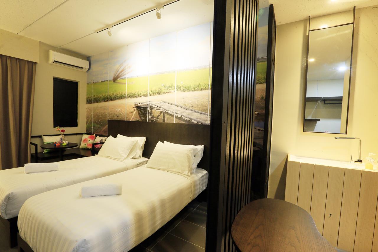 VI Boutique Hotel Kuala Selangor Exterior foto